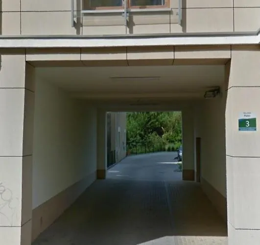 Апартаменты Check In *